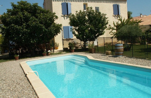 Villa, piscina, futbolín, ping-pong, trampolín cerca del Mont Ventoux