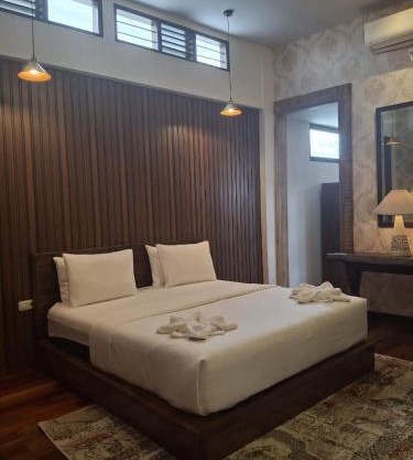 Villa The Castle Medan
