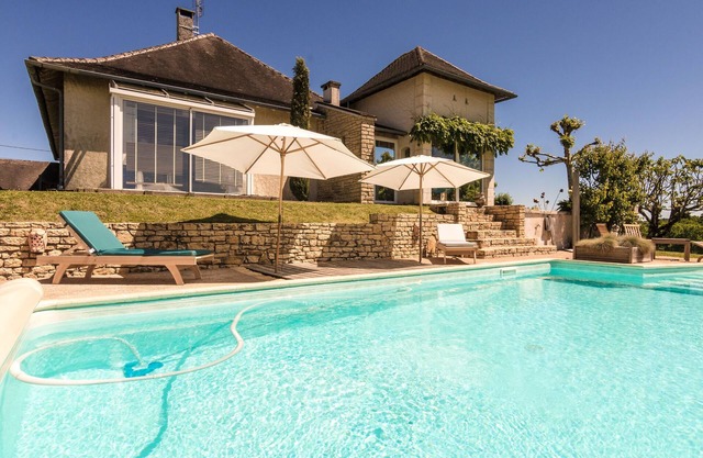 Villa en Saint-Bonnet con Piscina Privada