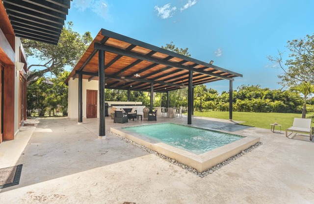 Villa with 3BR/pool/bbq/ in Cap Cana
