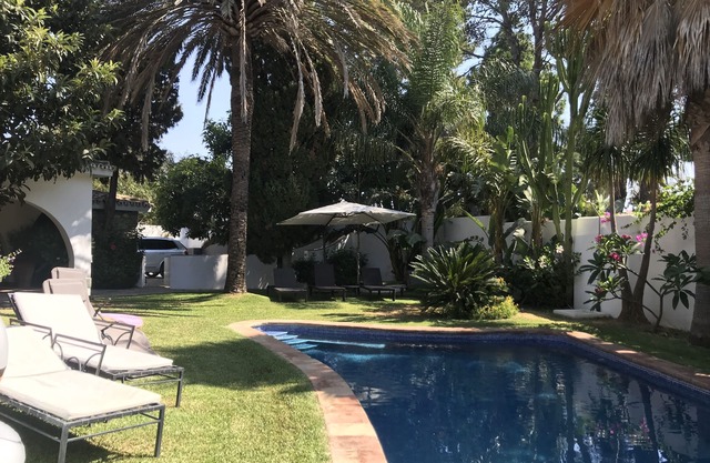 Villa moderna de 3 camas cerca de Puerto Banús y Marbella - 1 cuadra de la playa