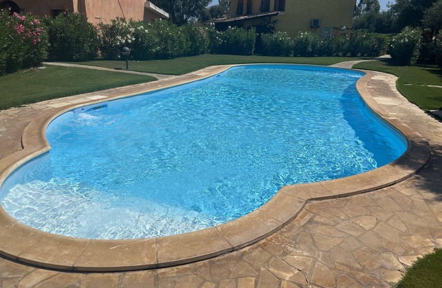 Porto Pino villa