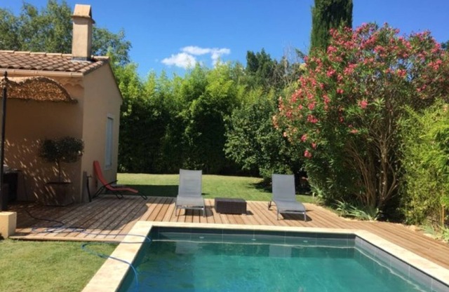 Villa with Pool in PONT SAINT ESPRIT near the Ardeche Gorges