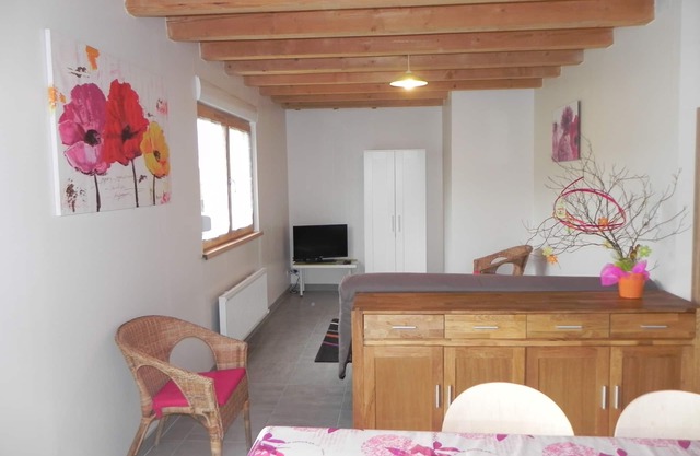 Casa rural en el viñedo cerca de la ruta del vino.