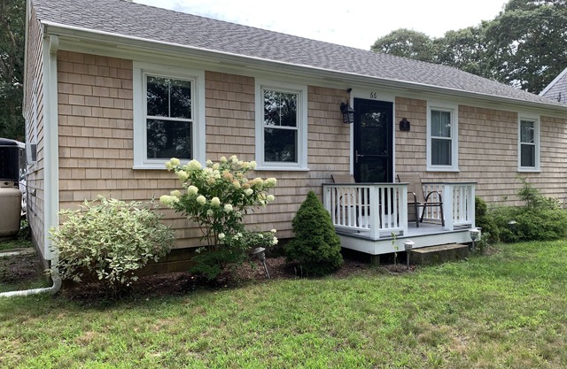 NUEVO LISTADO ☼ Martha's Vineyard - Casa recientemente renovada