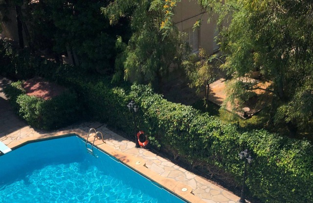 VINYET TRANQUILITY steps from the beach and pool