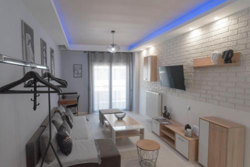 VIP Apt. Pezodromos Kalamarias