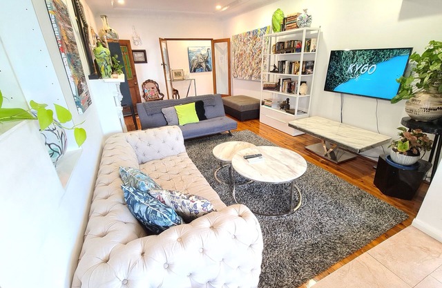 LUX 2. 5 BR Cerrar 2 Ciudad / playa / aeropuerto / estación de tren