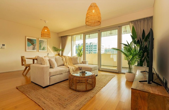 Voyage Two Bedroom In Al Sana