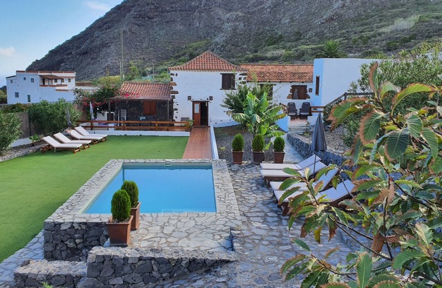 Viña Camello, en pleno Parque Rural de Teno