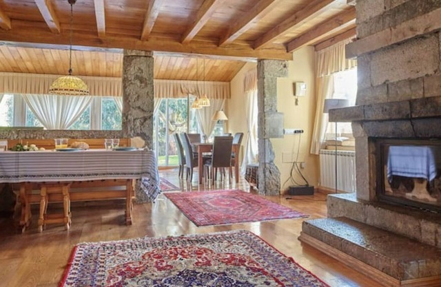 Chalet con jardín en Ajo