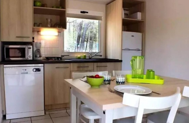 VVF Villages Le Clos des Cigales *** - Casa móvil 4 habitaciones 7 personas