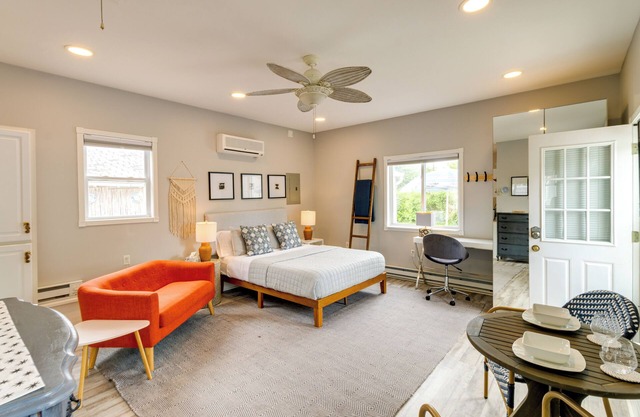 Somers Point Vacation Rental: Walk to Beach!