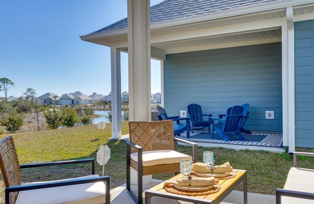 Walk to the Beach Stylish Home in Port St Joe!