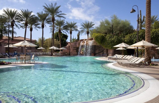 Hermoso oasis en el desierto