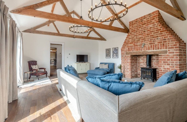 Walnut Tree Barn - Cuatro Habitaciones Casa, Capacidad 8