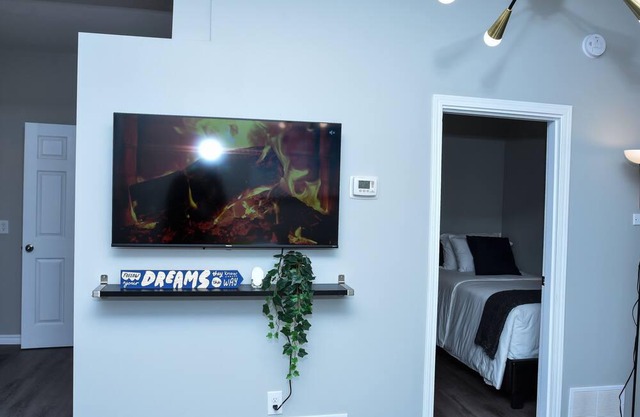Warm and Cozy Home in Winnipeg