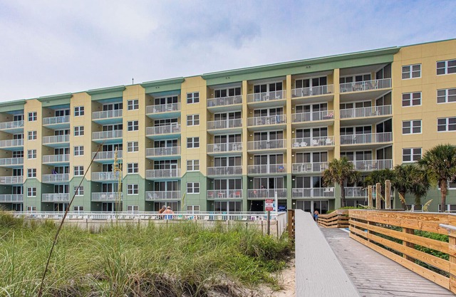 Water's Edge by Southern Vacation Rentals