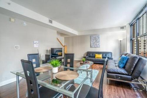 Waterfront Baltimore 2BR Furnished Apartment apts