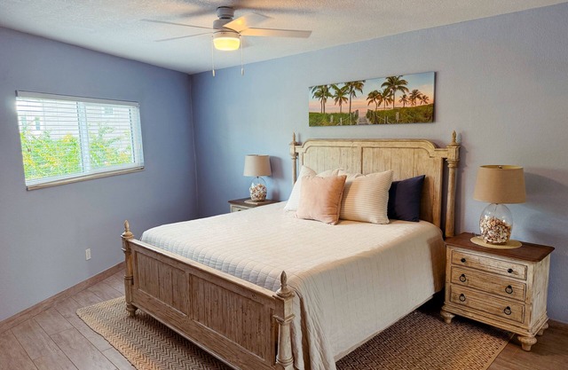 Waterfront Condo w/ boat slip on the intercostal!