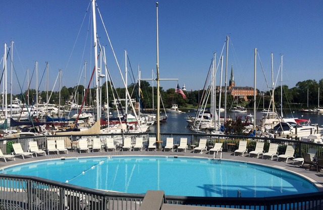 Exclusivo Condominio Frente Eastport En Annapolis A pie de todo