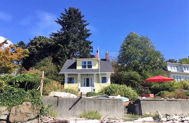Casa frente al mar en la playa de Burton, isla de Vashon