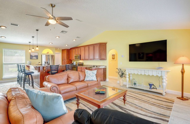 Waterfront Jacksonville Retreat w/ Boat Dock!