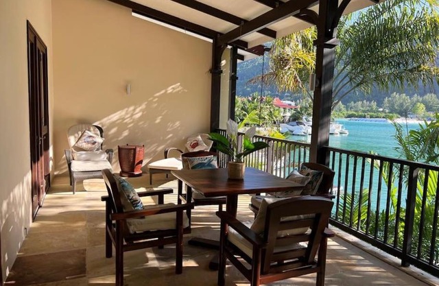 Waterfront Maison by Simply-Seychelles