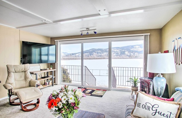 Waterfront Sandpoint Vacation Rental: Lake Access!