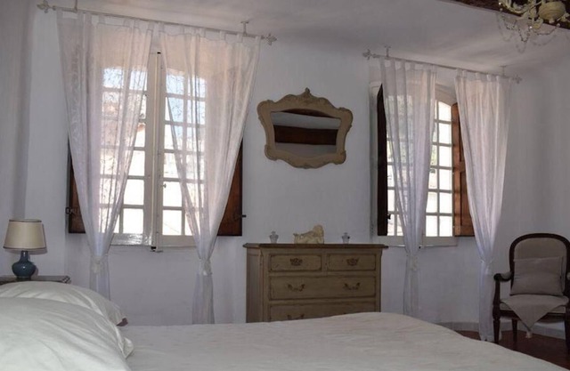 BIENVENIDOS PRETTY VILLAGE HOUSE promoción de veranoReserva instantanea