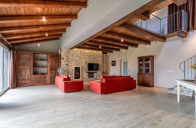 Alojamiento de 4 habitaciones en Castino