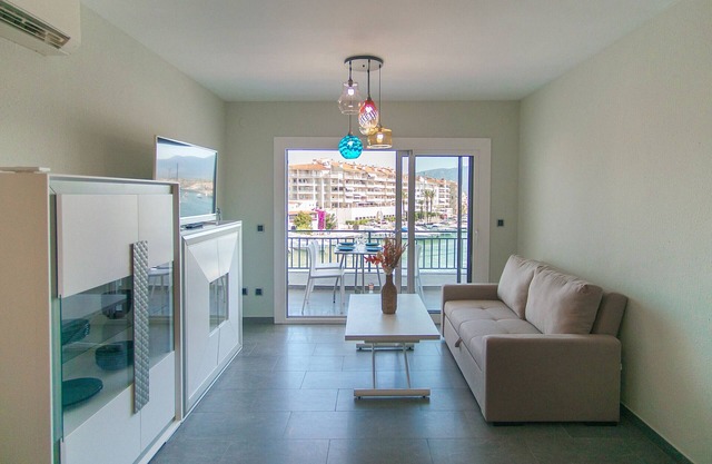 WELCS APARTAMENTO 270 EMP con vistas al canal