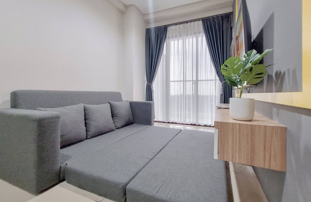 Well Furnished 1Br At Patraland Amarta Apartment