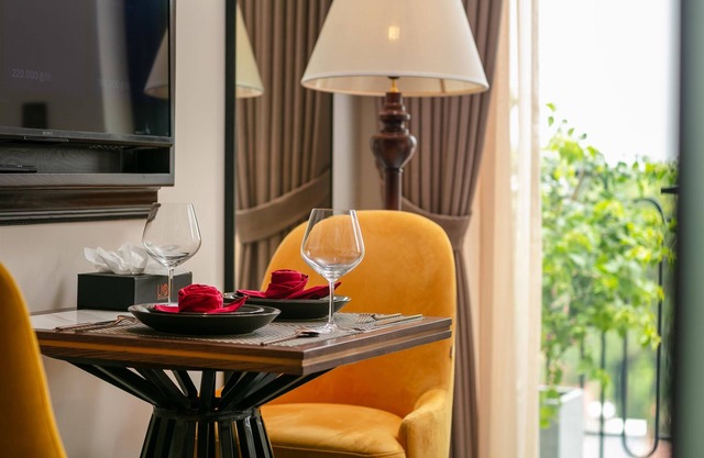 Westlake Lion Boutique Studio & Spa