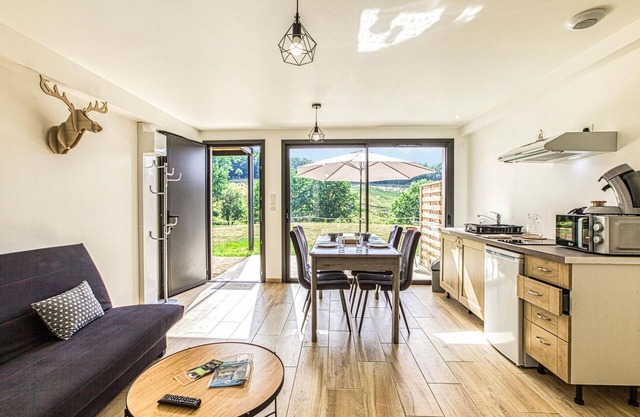 Alojamiento de 1 habitaciones en Montrozier