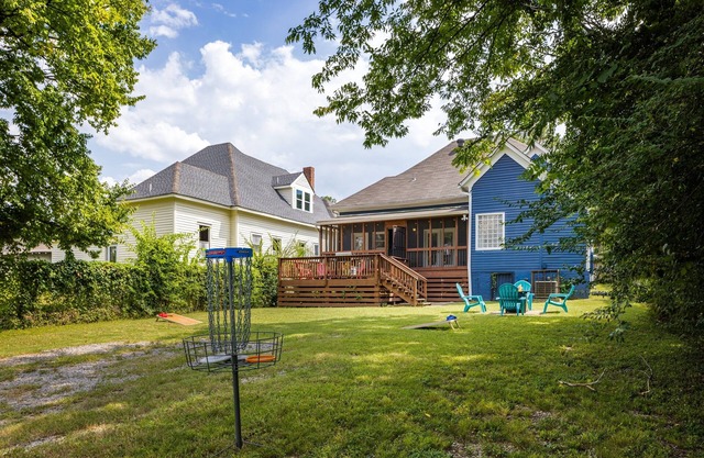 Wilson Historic Home on 5th Ave - 3BR/Games/Groups