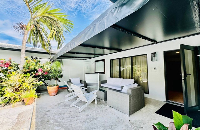 Wilton Manors Getaway - 3BR/2BA with Pool and Prime Location!