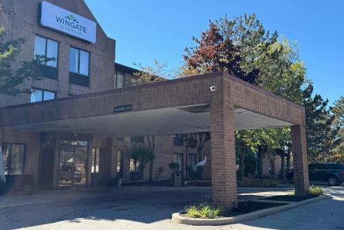 Wingate by Wyndham Livonia