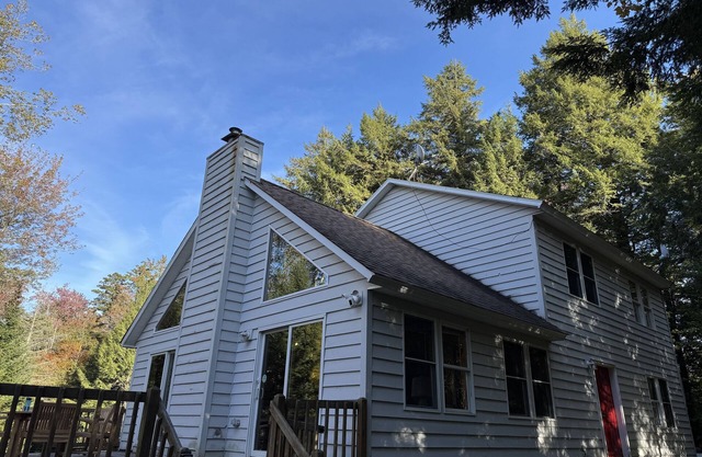 Beaver Glen | House in Winhall with large deck - near Stratton & Bromley