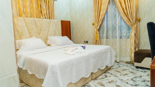 Winngs Hotels and Banquet