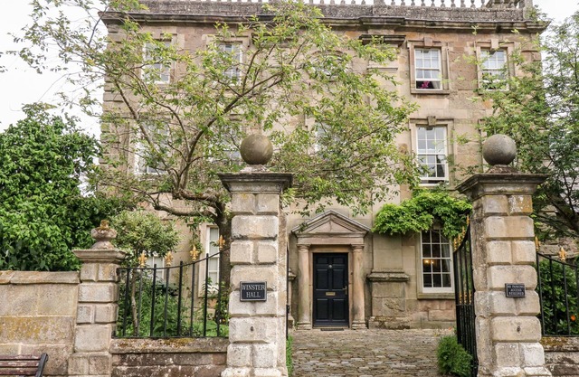 Winster HALL, admite mascotas, con chimenea en Winster, Ref 30946