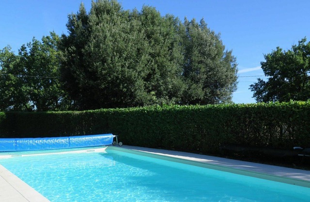 Casa de vacaciones con piscina privada, WIFI, TV, terraza, mascotas permitida, aparcamiento