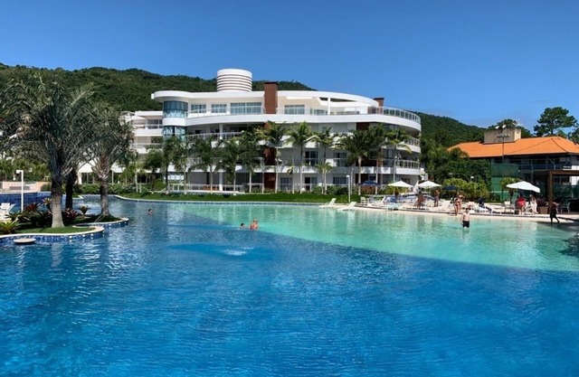 Cobertura nueva en el mejor condominio resort de Florianópolis
