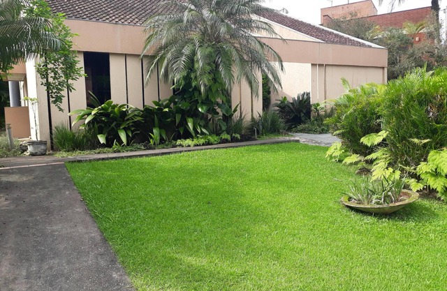 MARAVILLOSA CASA EN ENSEADA-GUARUJÁ EN UN CONDOMINIO CERRADO CON TODA SEGURIDAD