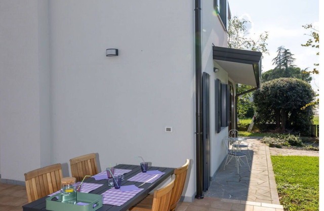 Preciosa casa de vacaciones privada para 4 personas con WIFI, A/C, terraza y aparcamiento