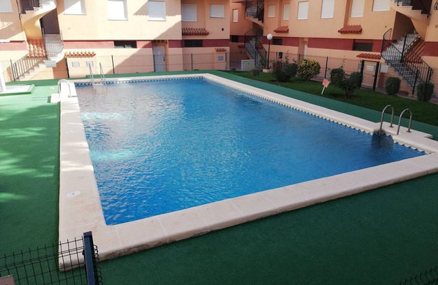 Maravilloso ático, soleada terraza con toldos y fantásticas vistas al mar!