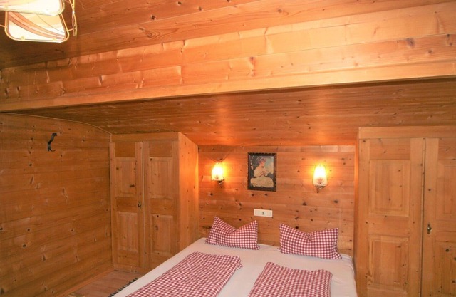 Estupenda casa de vacaciones privada para 6 personas con WIFI, TV, terraza y aparcamiento