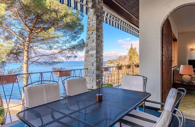 Estupenda casa de vacaciones privada con WIFI, TV, terraza, mascotas permitida y aparcamiento