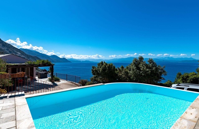 Maravillosa casa de vacaciones privada con piscina privada, A/C, WIFI, TV, patio, aparcamiento