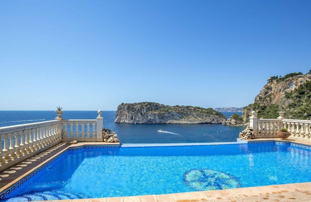 Maravillosa casa de vacaciones privada con piscina privada, A/C, WIFI, TV, patio y aparcamiento